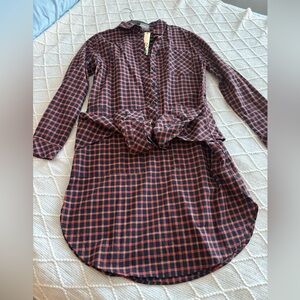 DO+BE NWT Checkered Button Down Dress. Navy and Dark Orange. Size small